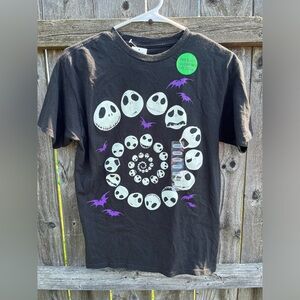 NIGHTMARE BEFORE CHRISTMAS T SHIRT